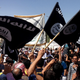 Illustration for article titled Will Ash Carters Hail Mary Pass To Reboot The Anti-ISIS Coalition Actually Work?